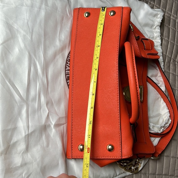 Michael Kors Hamilton - Picture 4 of 4